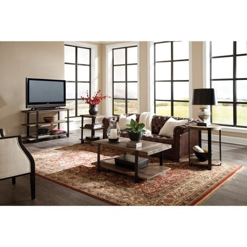 What Coffee Table Goes with a Brown Leather Couch?