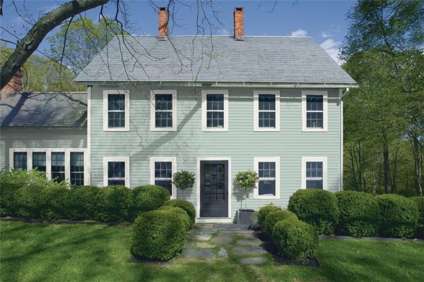 palladian blue benjamin moore exterior        
        <figure class=