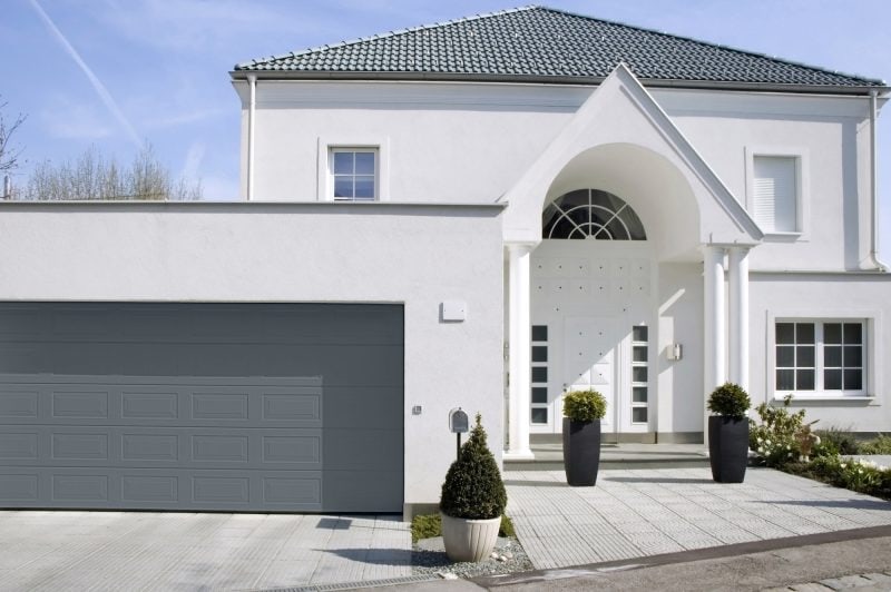 what-color-garage-door-goes-with-a-white-house