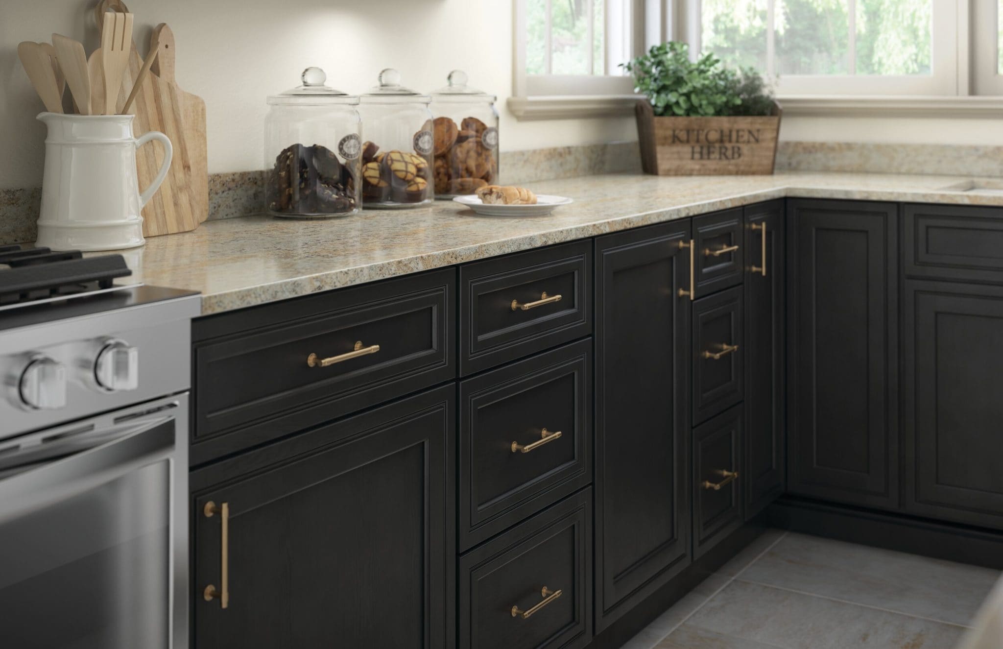 10 Shaker Kitchen Hardware Ideas