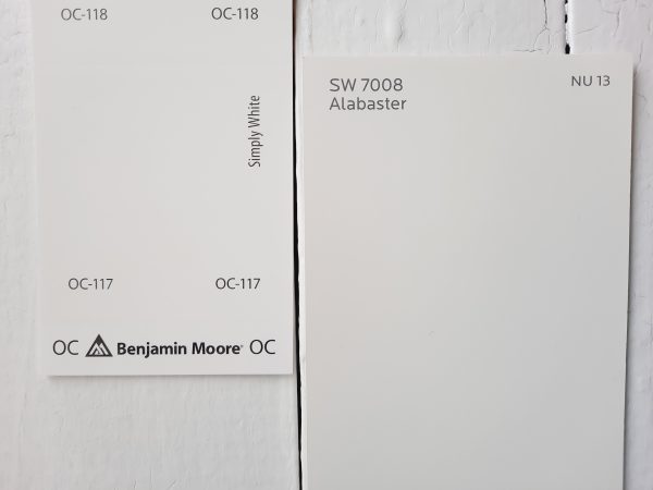 Benjamin Moore Simply White Paint Color Review