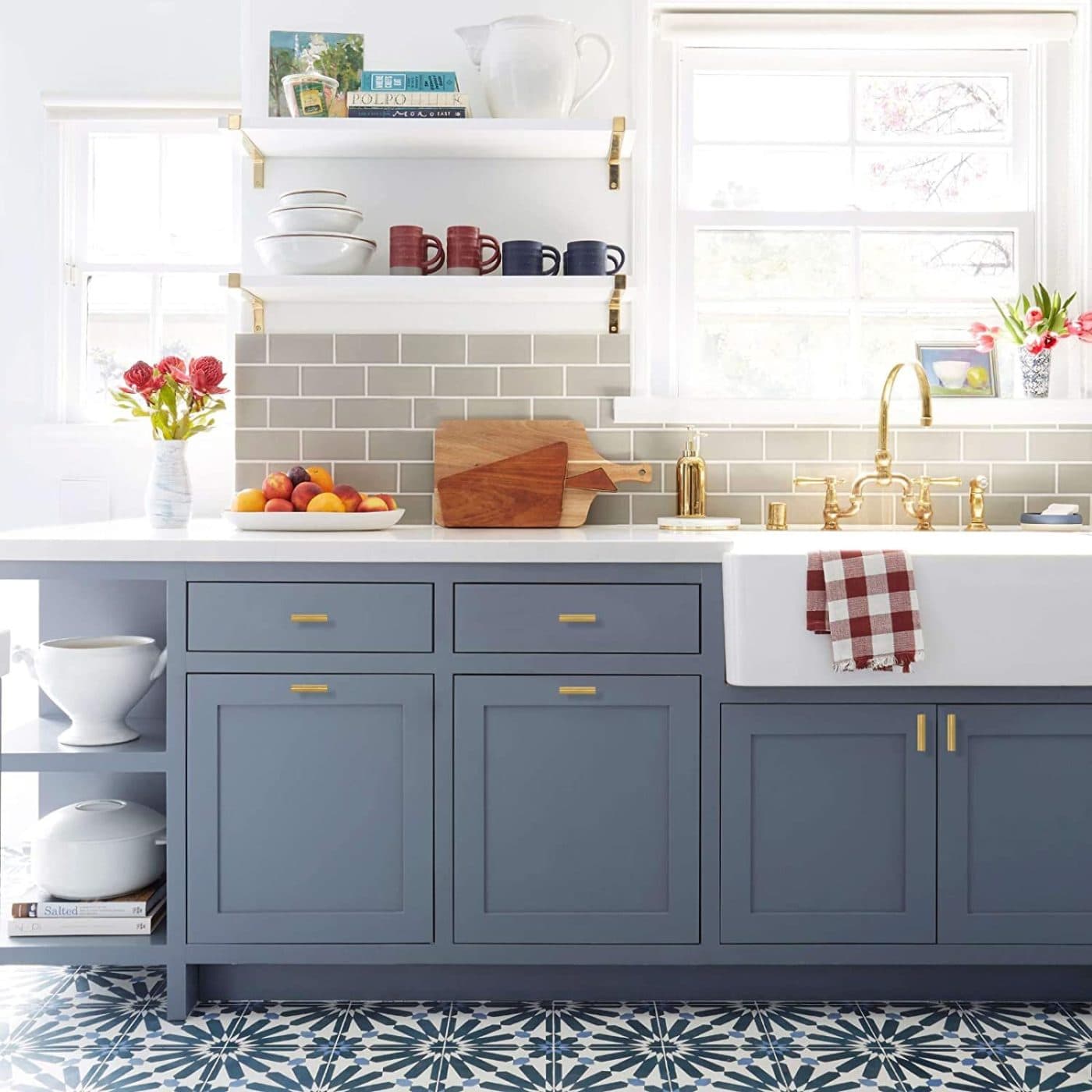 what-color-hardware-for-navy-kitchen-cabinets-10-ideas