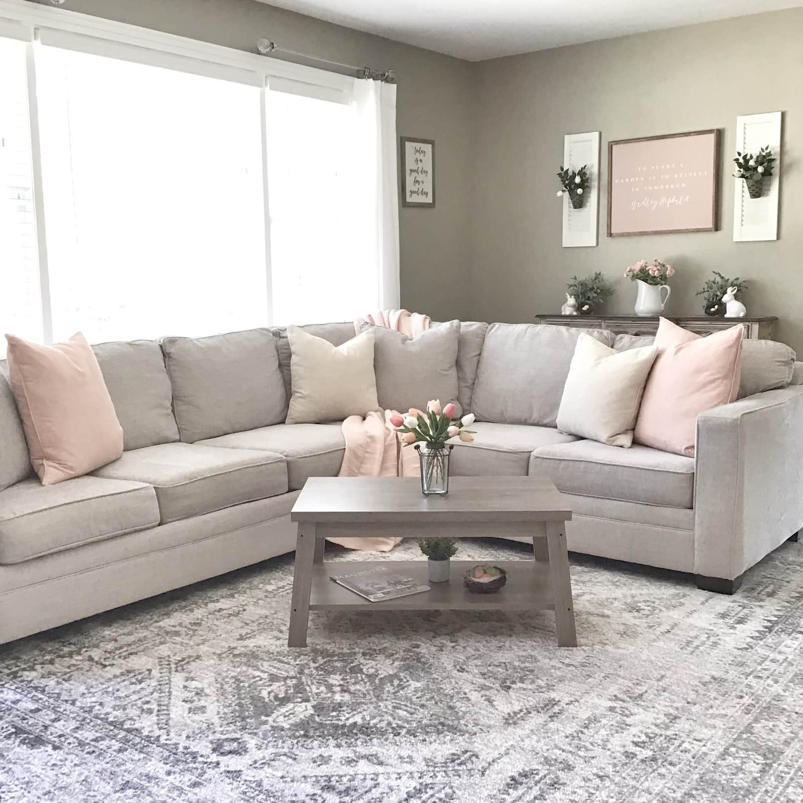 1. What to Consider When Buying Throw Pillows for a Sectional