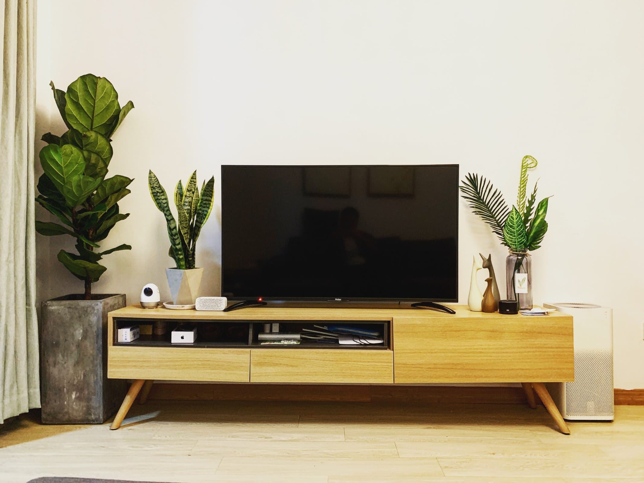  How Tall Should a TV stand Be scaled