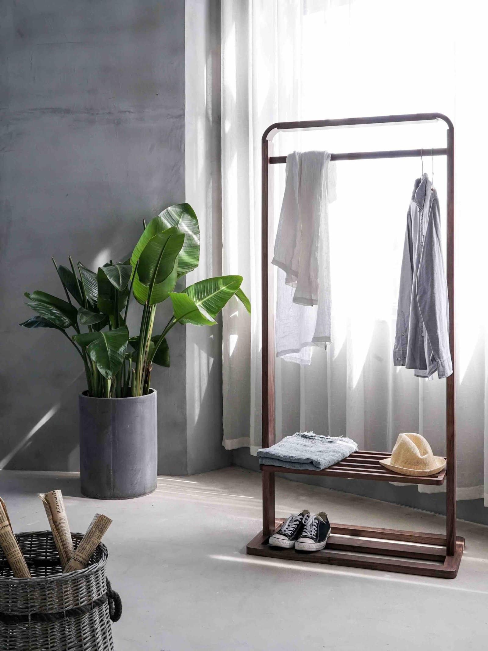  Find a Freestanding Clothes Rail scaled