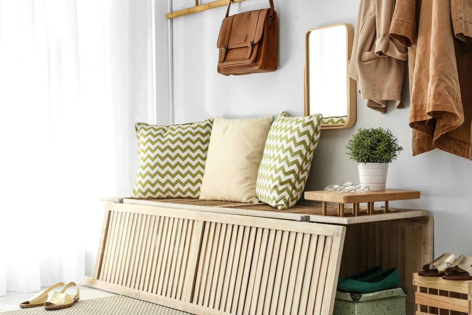 how-tall-and-wide-should-an-entryway-bench-be