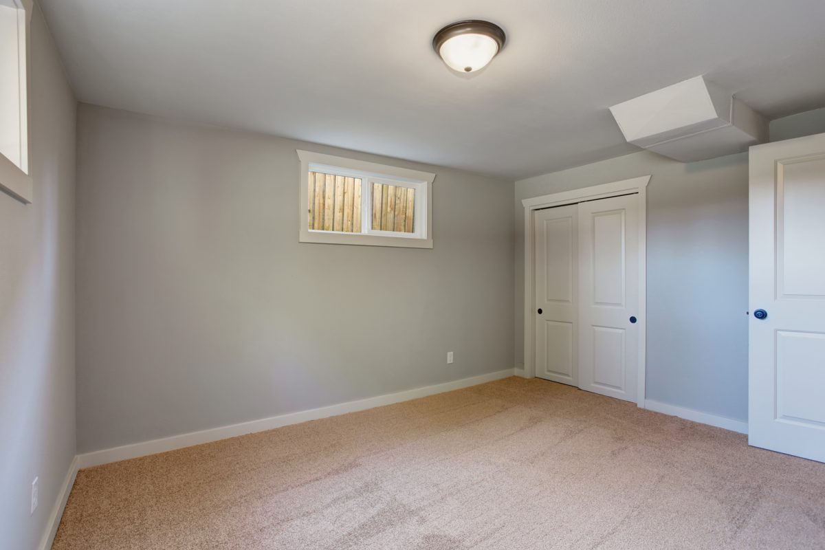 What Color of Carpet Goes With Gray Walls?