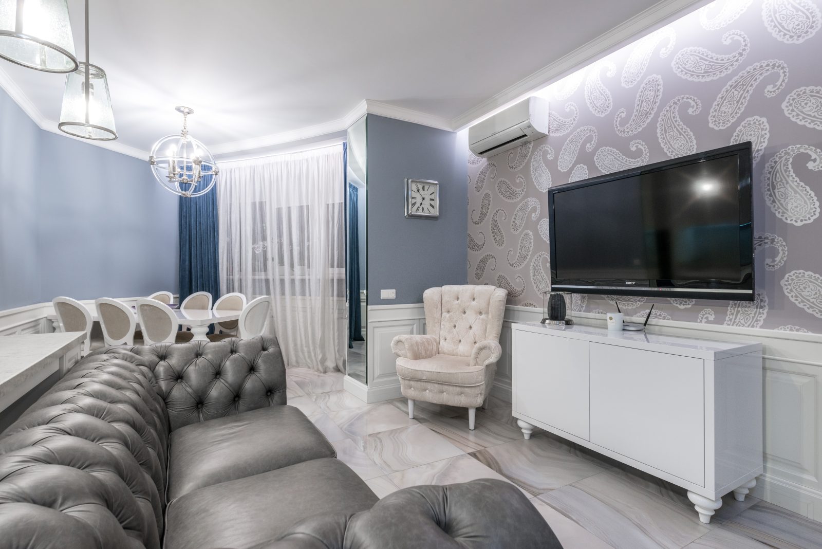 Should Curtains Match Wall Color