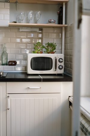 Where to Put a Microwave in a Small Kitchen
