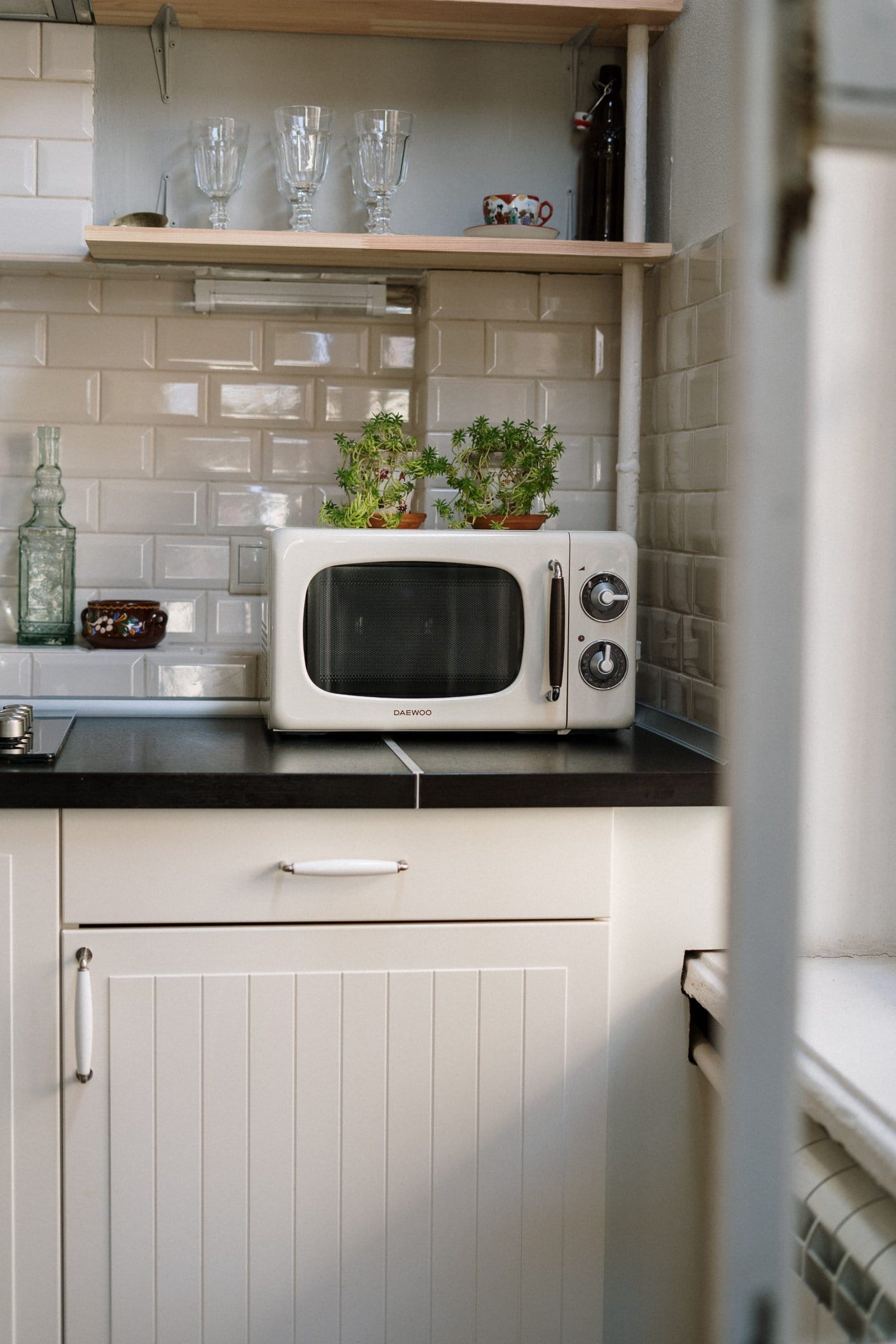  On the Countertop scaled