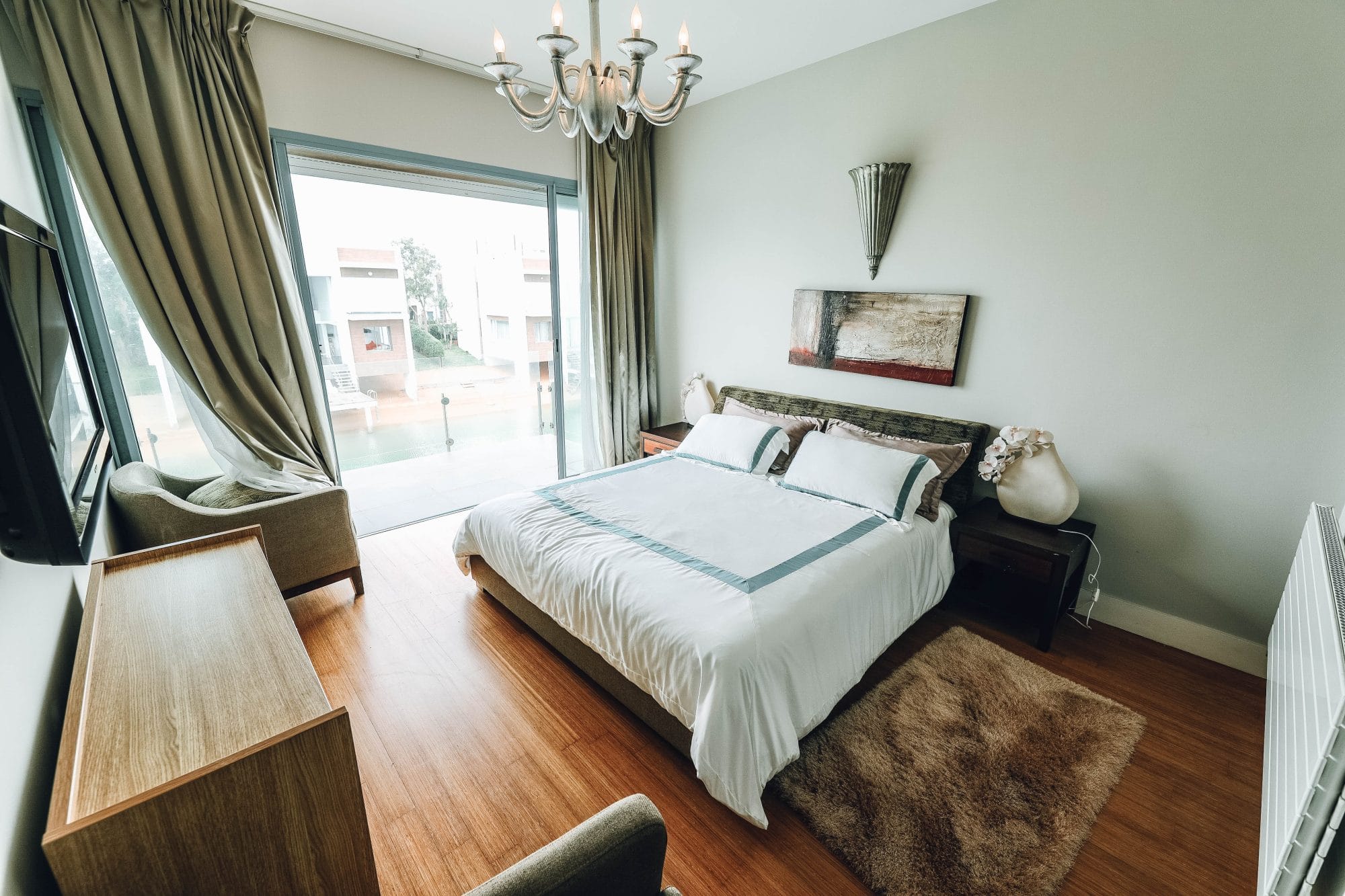 Chic Parisian Bedroom Ideas to Bring French Flair Home