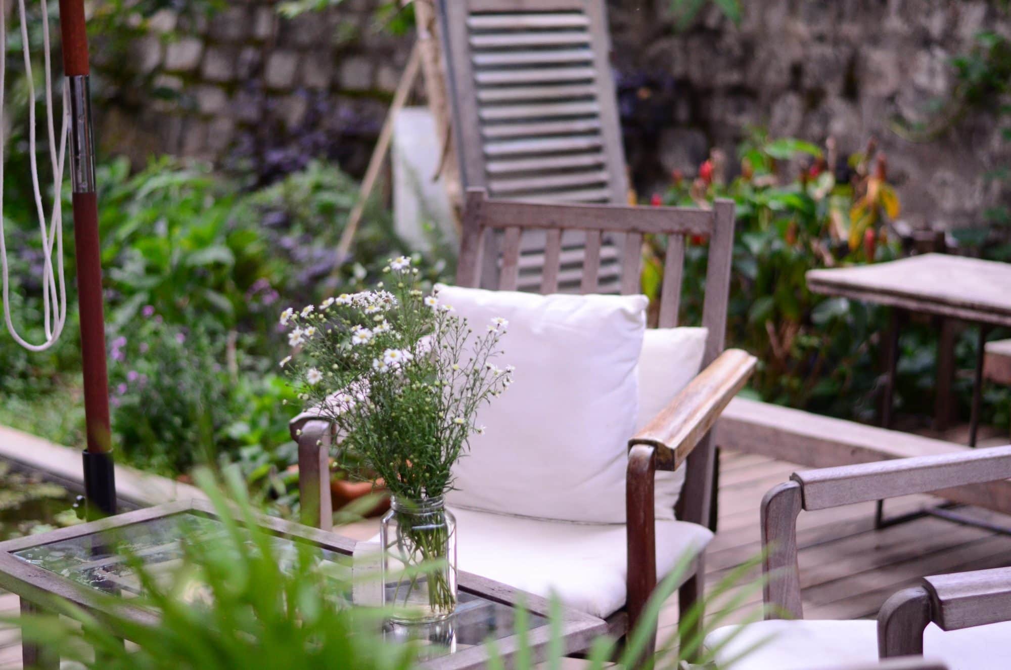 Farmhouse Patio Ideas