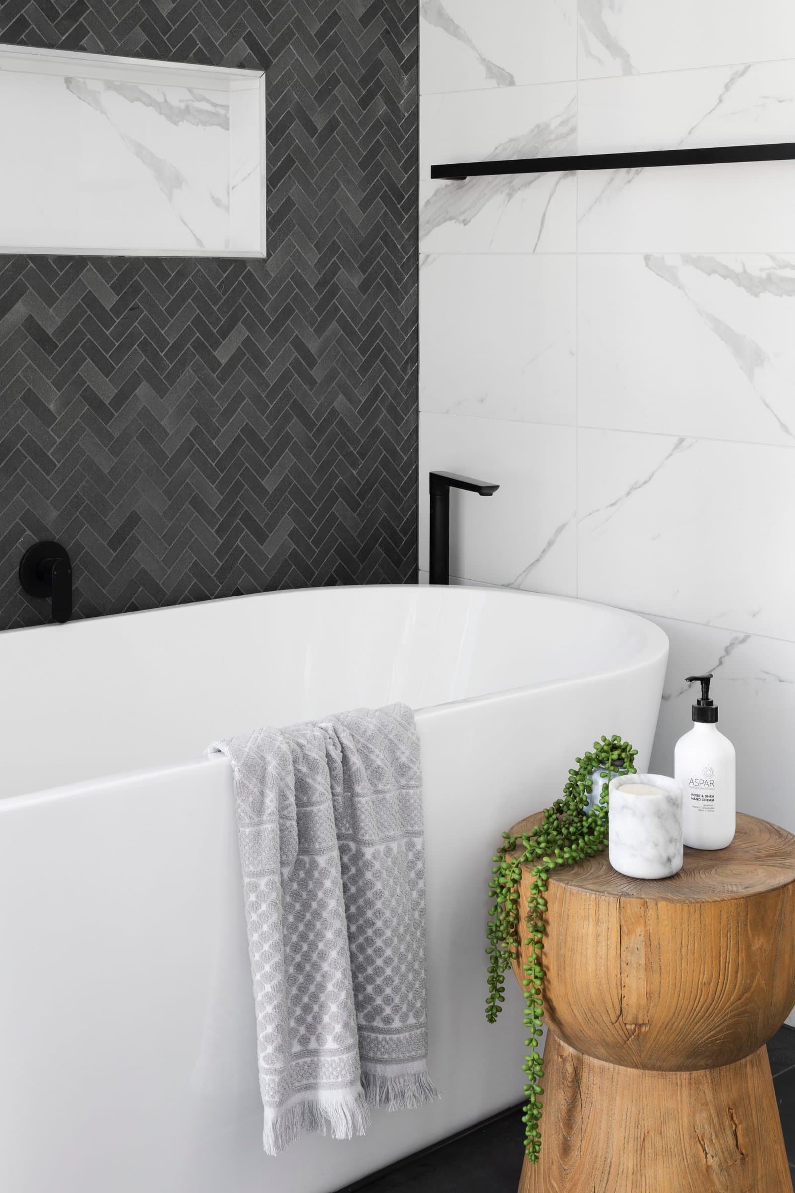 Gorgeous Gray Chevron Farmhouse Tile scaled